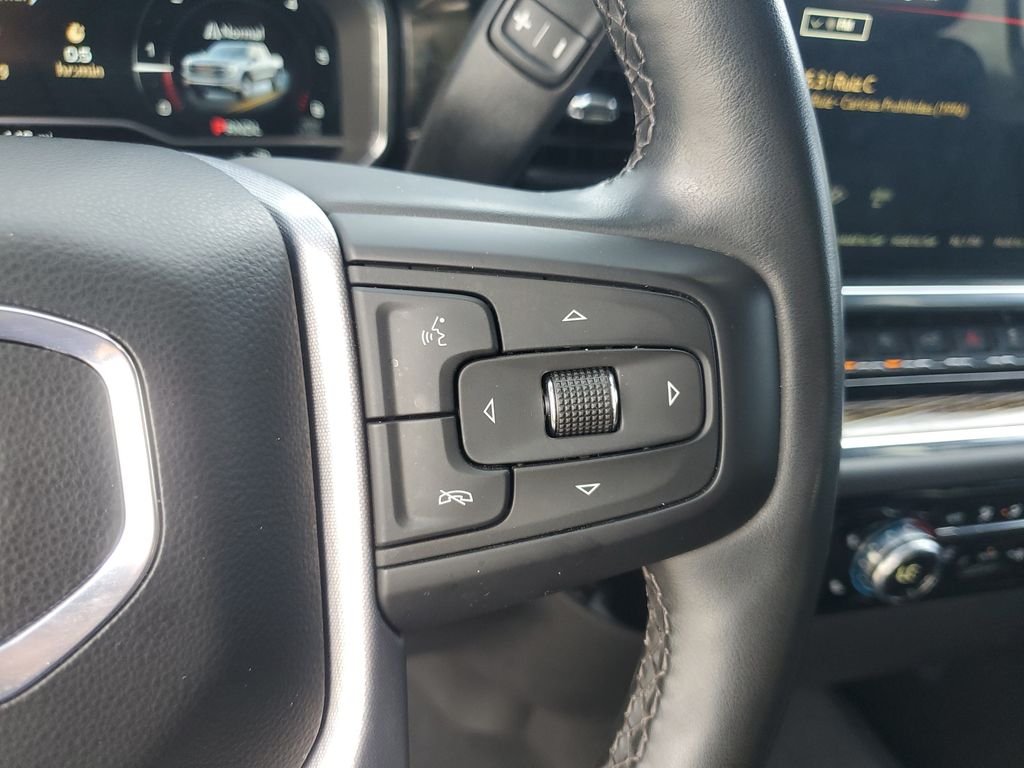 Used 2023 Black GMC Elevation image 16