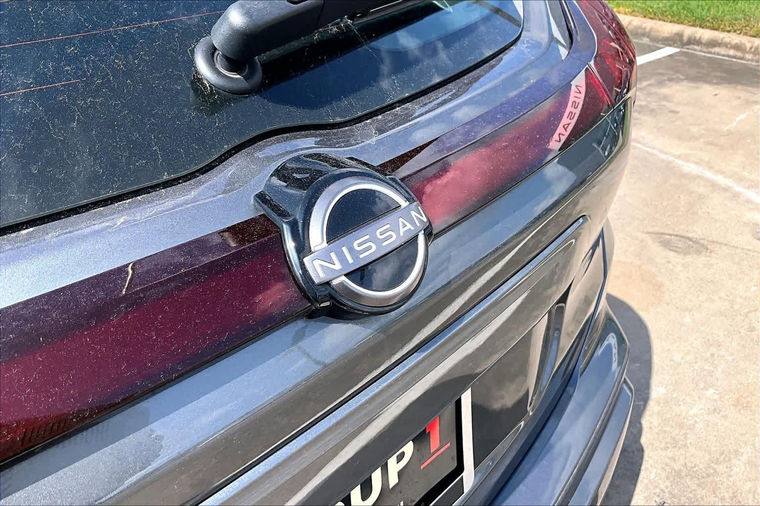 Certified Used 2025 Gun Metallic Nissan S image 9