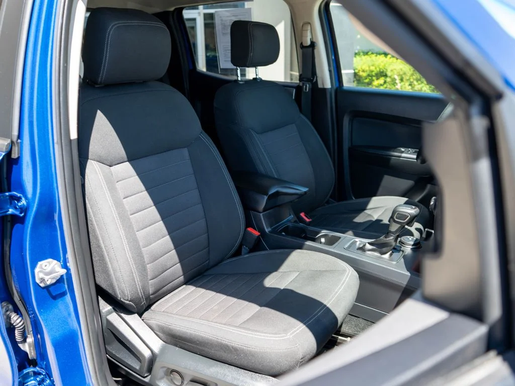 Used 2019 Blue Ford XLT image 9