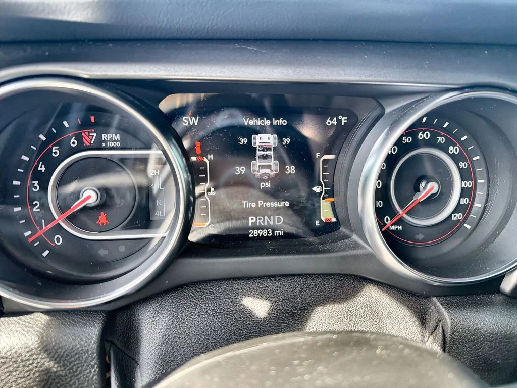 Used 2021 Black Jeep Unlimited Rubicon image 15