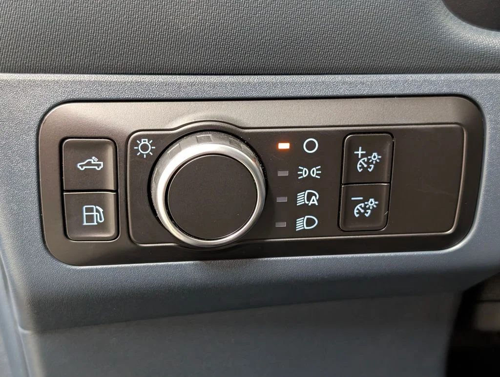 New 2026 Oxford White Ford Lariat® image 11