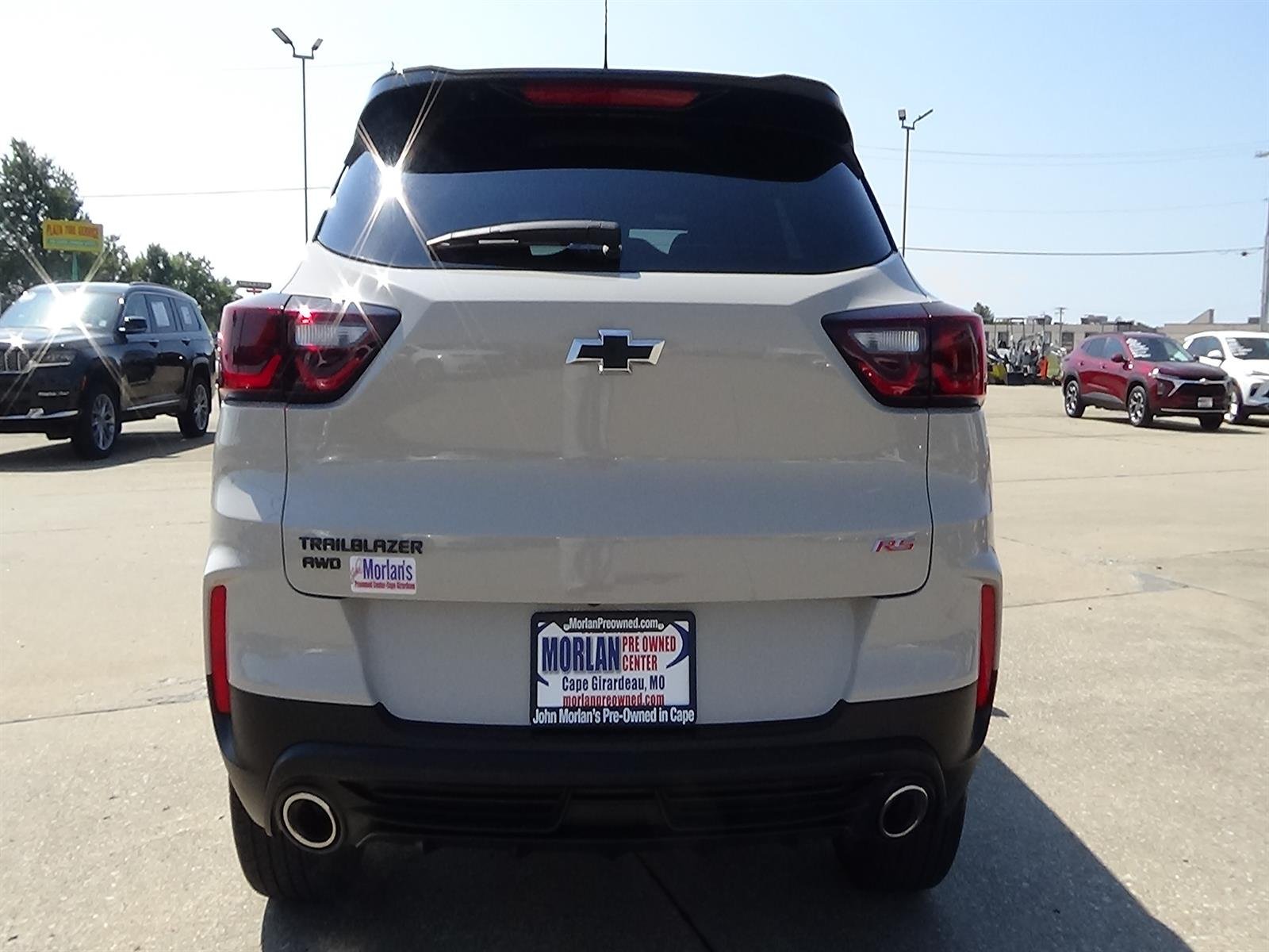 Used 2026 White Sands (g42) Chevrolet RS image 7