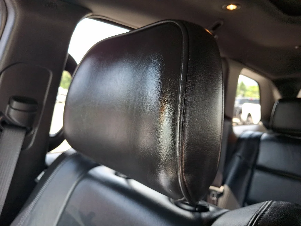 Used 2021 Diamond Black Crystal Pearlcoat Jeep High Altitude image 18