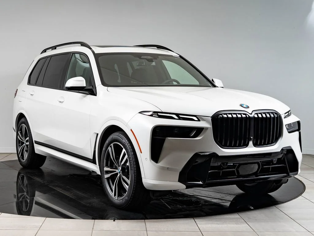 New 2027 Mineral White Metallic BMW xDrive40i image 12