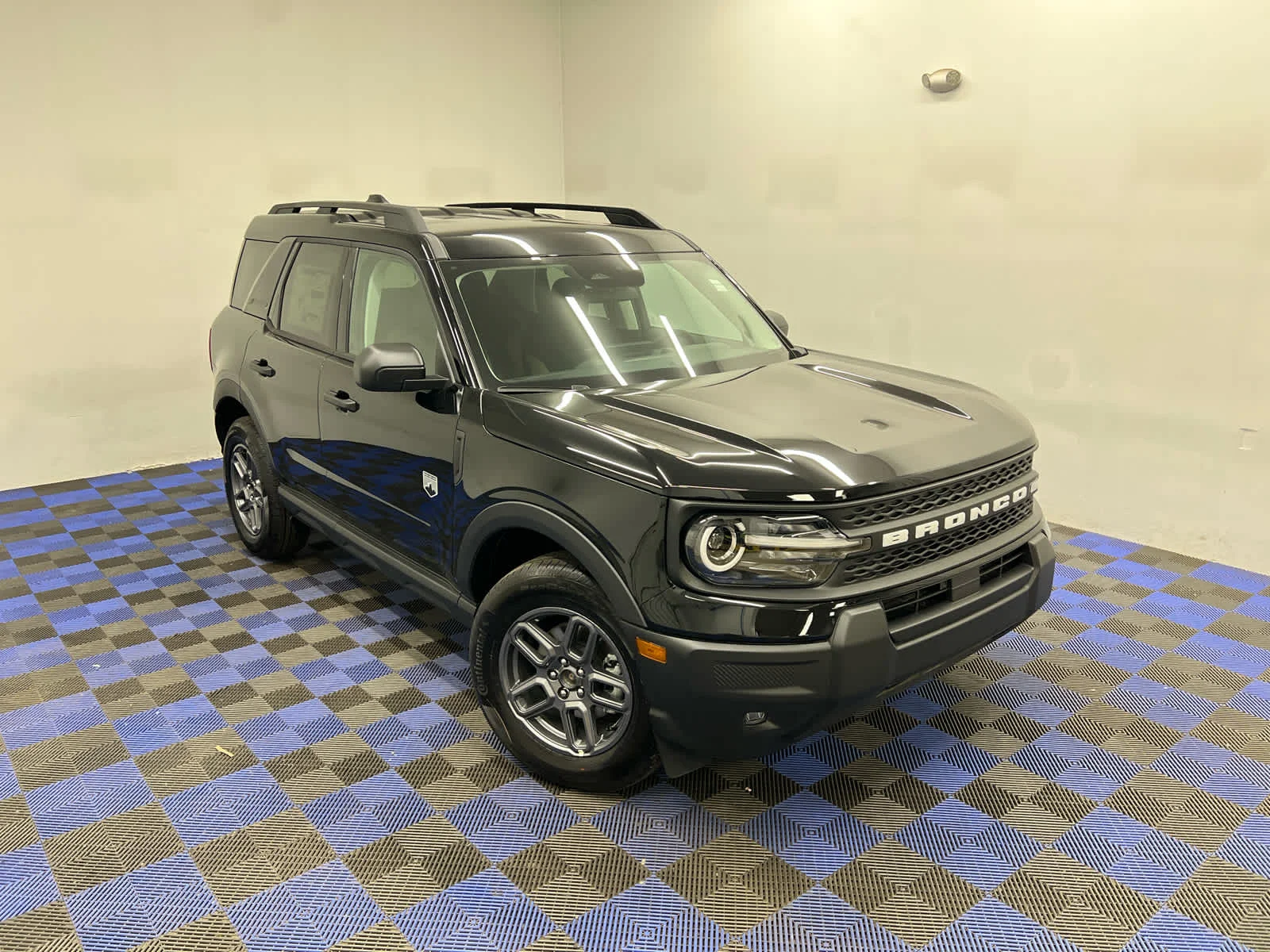 New 2026 Shadow Black Ford Big Bend image 27