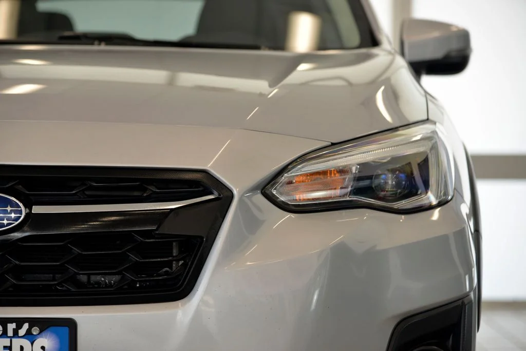 Used 2020 Silver Subaru Limited image 11