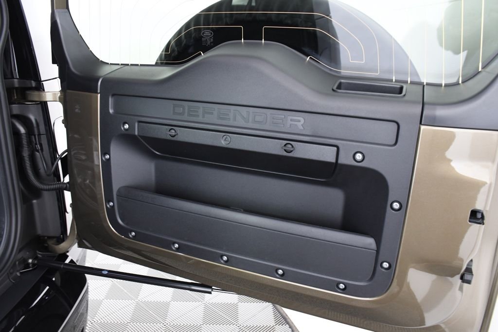 New 2026 Gondwana Stone Land Rover S image 24