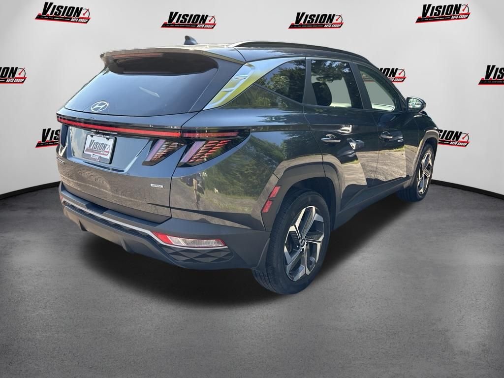 Used 2022 Gray Hyundai SEL image 5