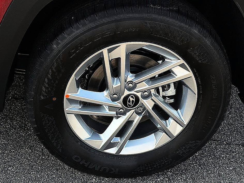 New 2026 Ultimate Red Hyundai SE FWD image 5