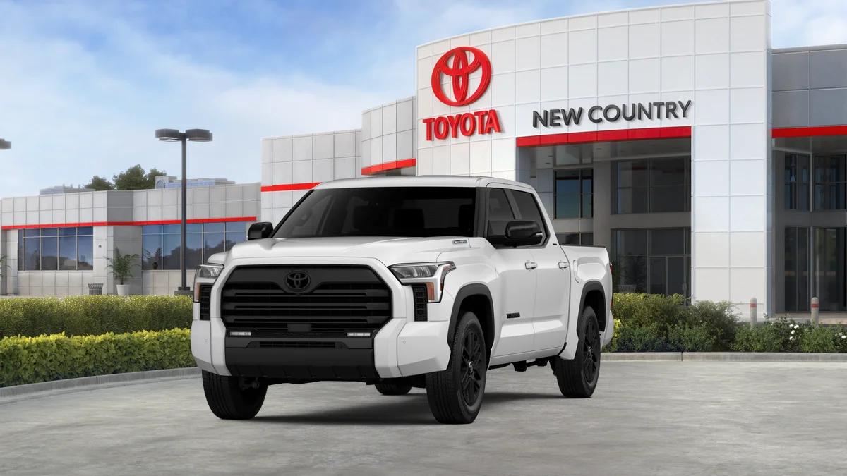 2026 Toyota Tundra Limited - Photo 18