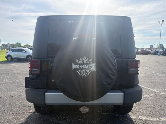 Used 2010 Black Jeep Sahara image 3