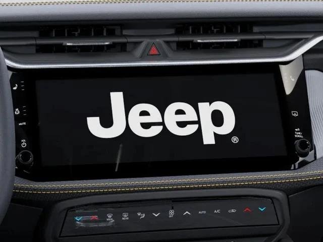 New 2026 Bright White Clear-Coat Exterior Paint Jeep  image 70