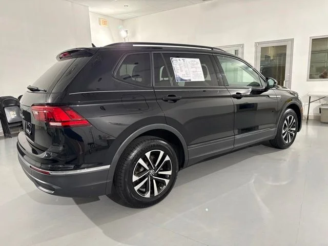 Used 2023  Volkswagen 2.0T S image 12
