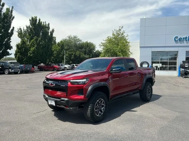 2026 Chevrolet Colorado ZR2 - Photo 8