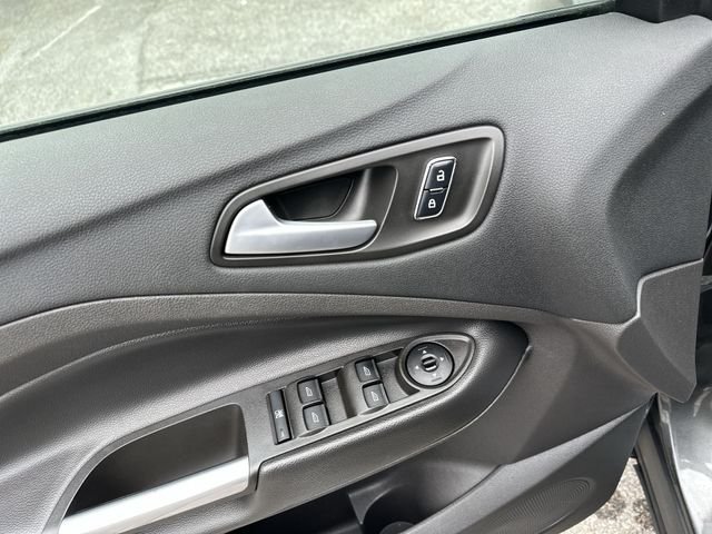 Used 2016 Gray Ford SE image 17