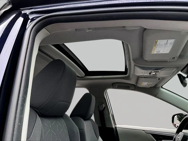 Used 2020 Blue Toyota XLE image 32