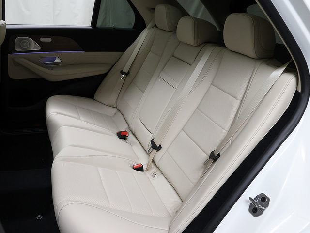 New 2026 Polar White Mercedes-Benz GLE 450 image 41