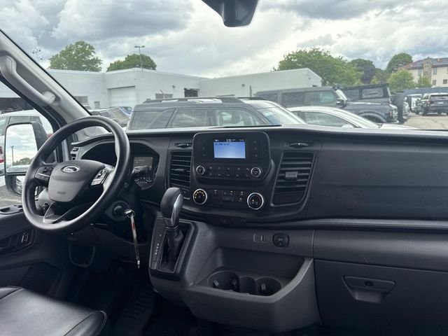 Used 2025 Oxford White Ford Base image 20