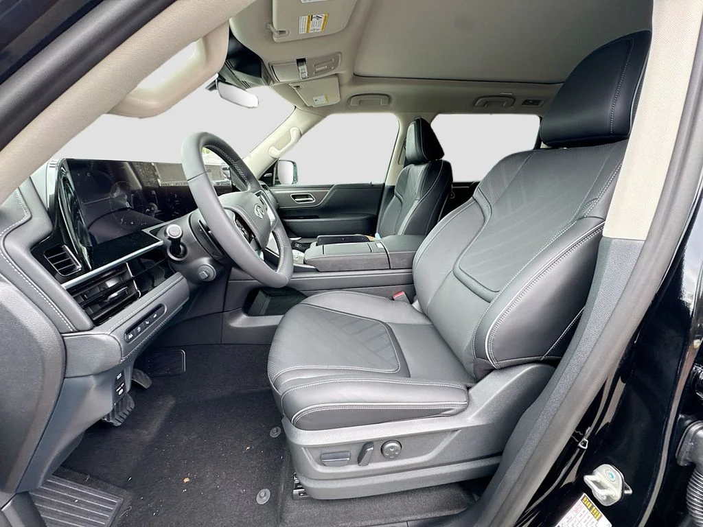 New 2026 BLACK OBSIDIAN INFINITI Luxe 4WD image 22