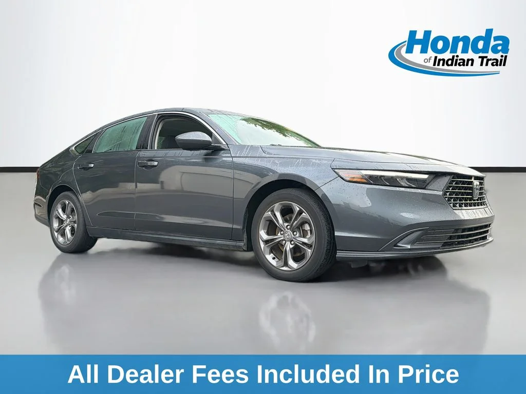 Used 2023  Honda EX image 1