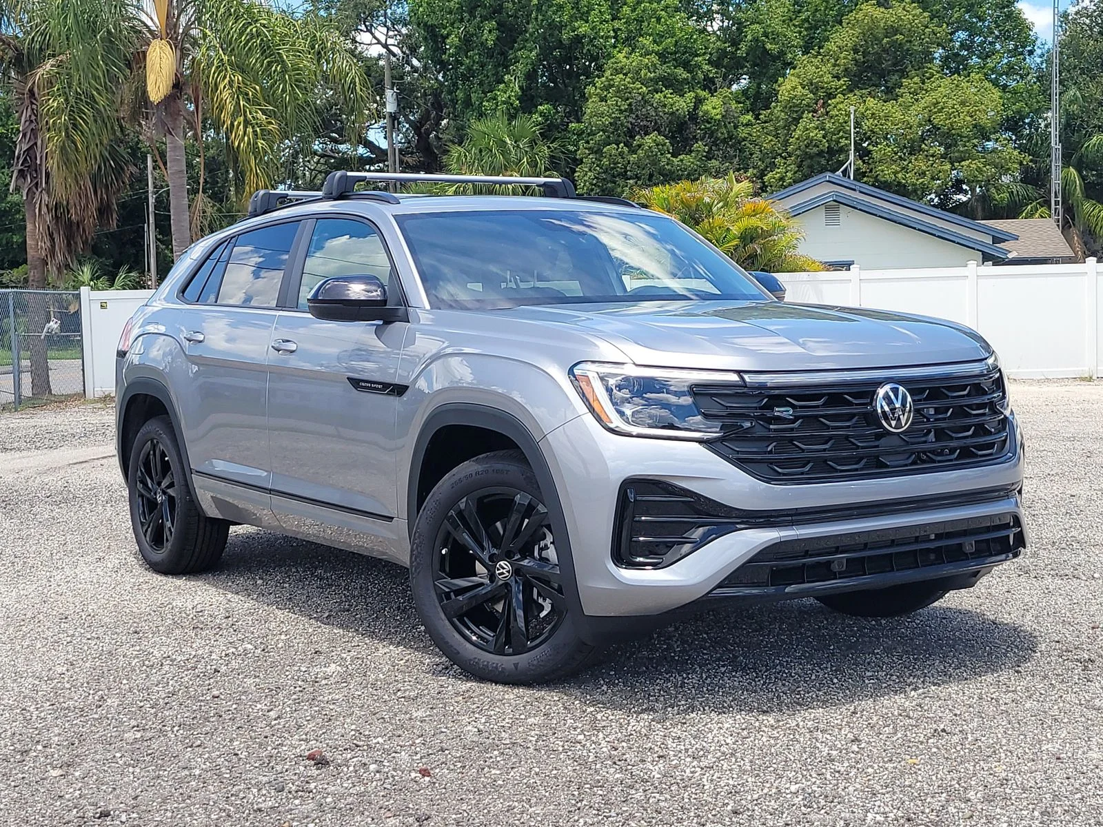 2025 Volkswagen Atlas Cross Sport SEL R-LINE - Photo 33