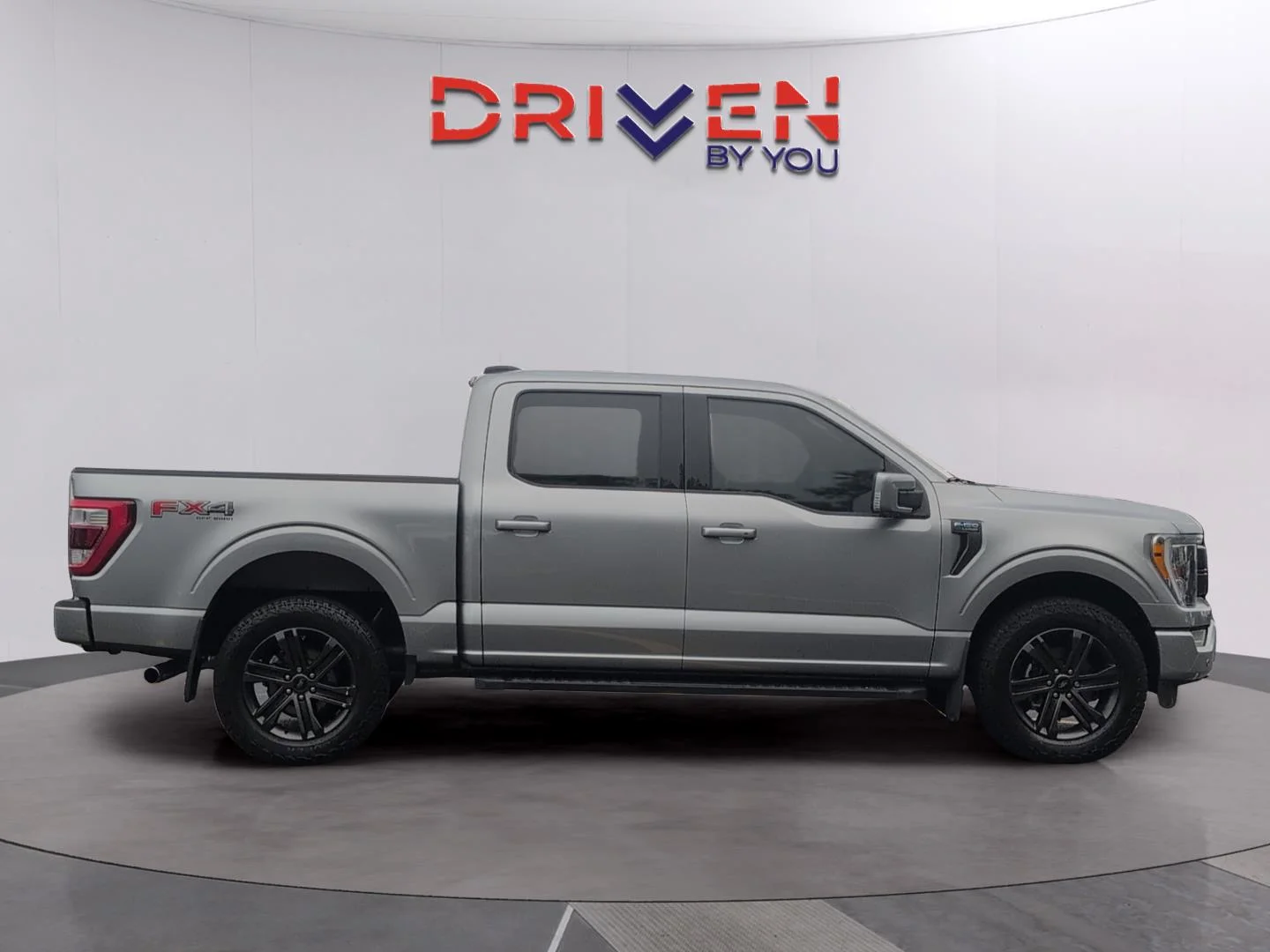 Used 2022 Iconic Silver Ford LARIAT image 7