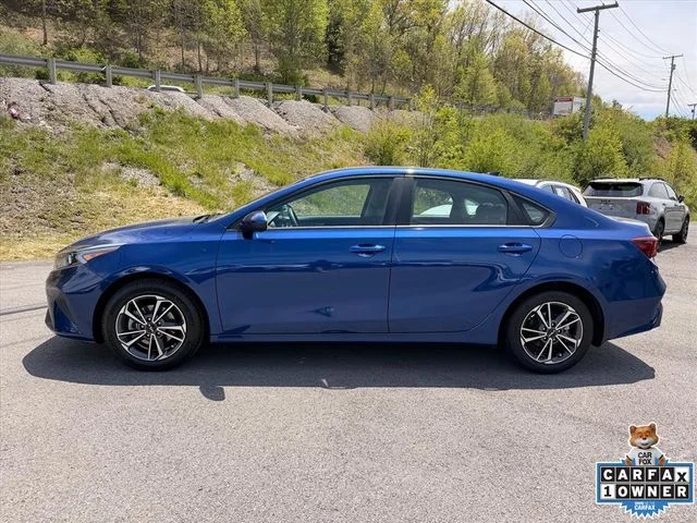 Used 2023 Blue Kia LXS image 5