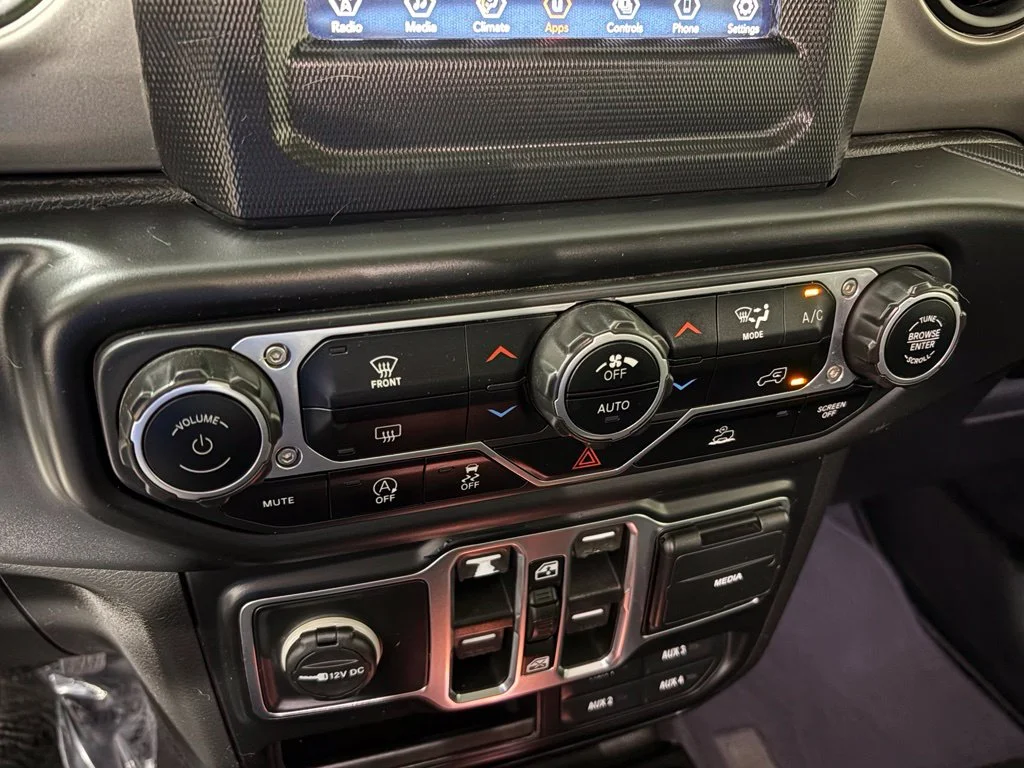 Used 2021 Gray Jeep Unlimited Willys image 26