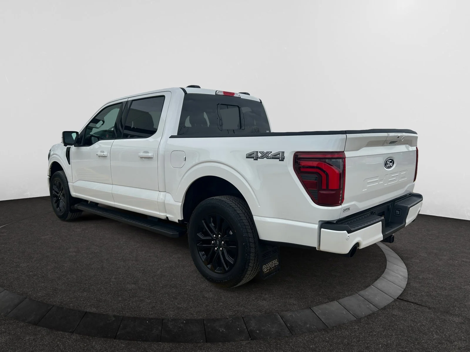 New 2026 Star White Metallic Tri-Coat Ford Lariat image 3