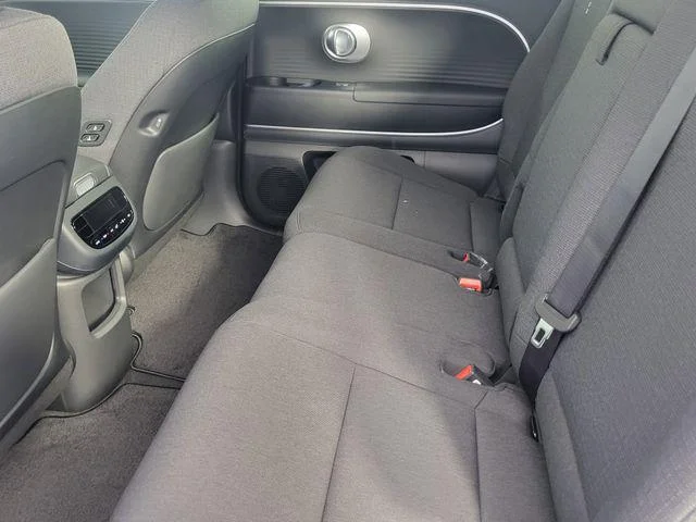 2026 Hyundai IONIQ 9 SE - Photo 21