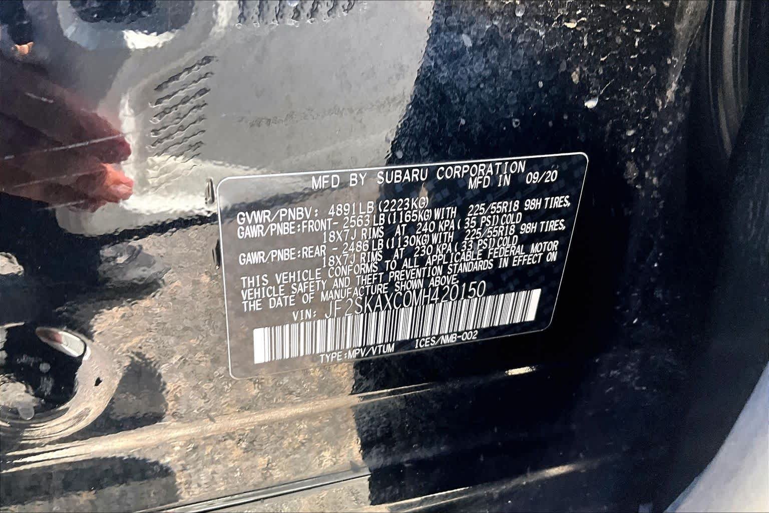 Used 2021 Crystal Black Silica Subaru Touring image 29