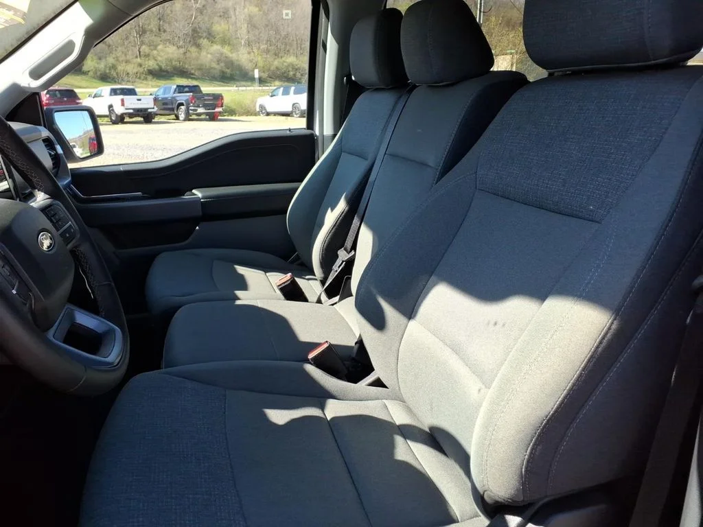 Used 2025 White Ford XLT image 10