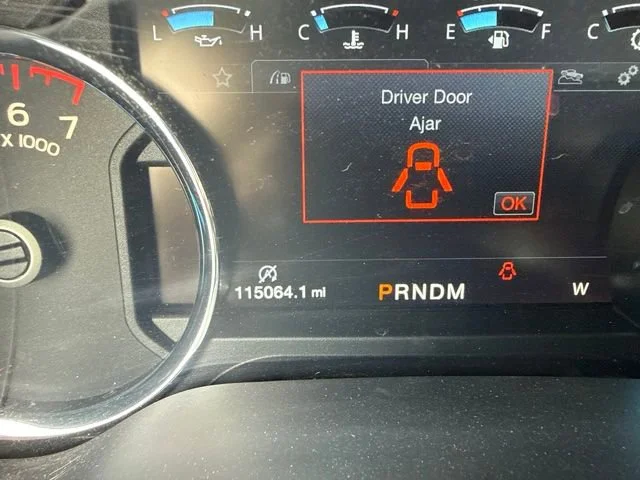 Used 2018 Red Ford XL image 9