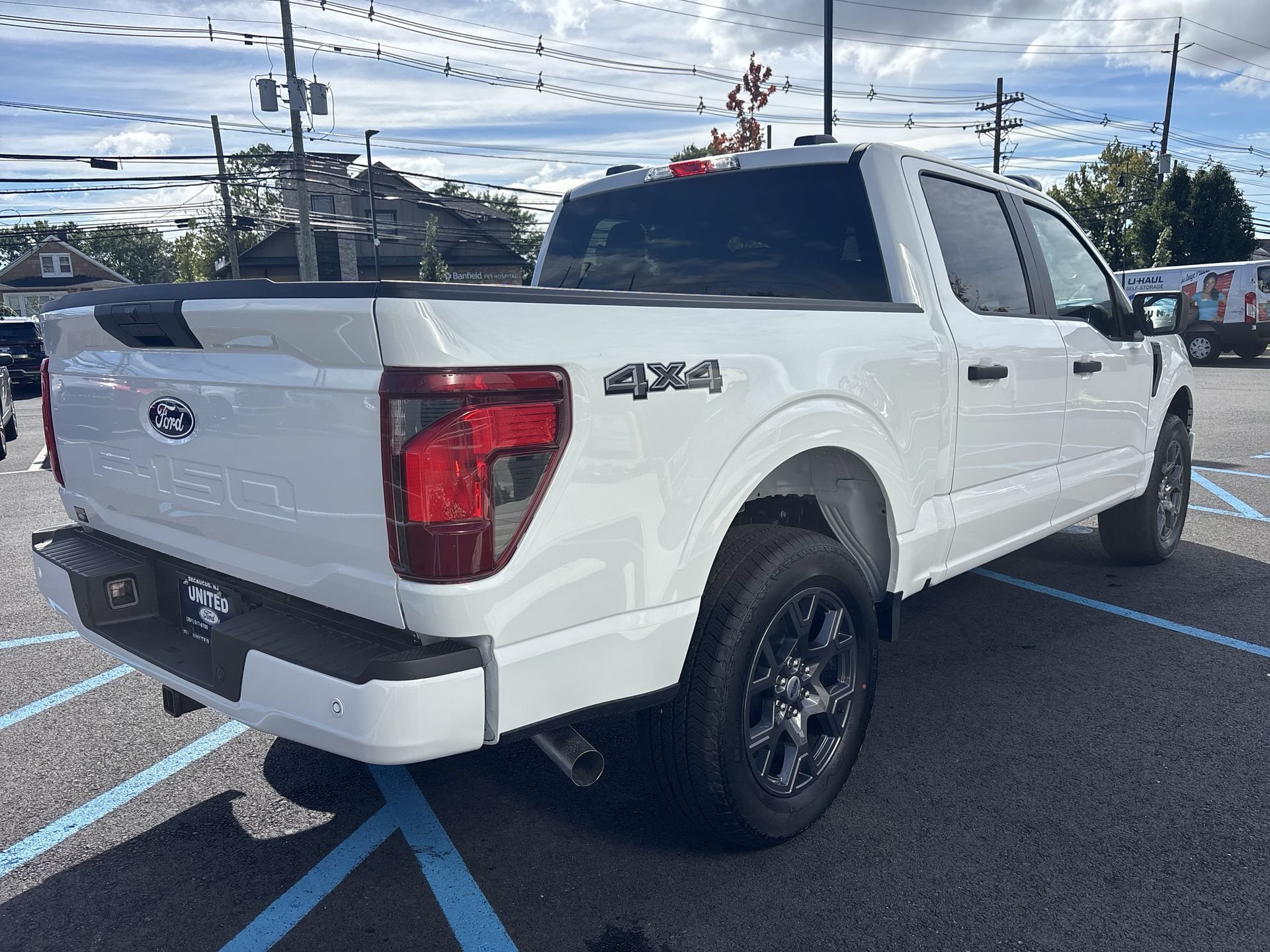 New 2026 Oxford White Ford STX® image 32