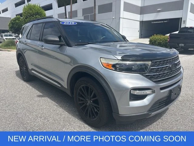 2020 Ford Explorer XLT RWD's photo