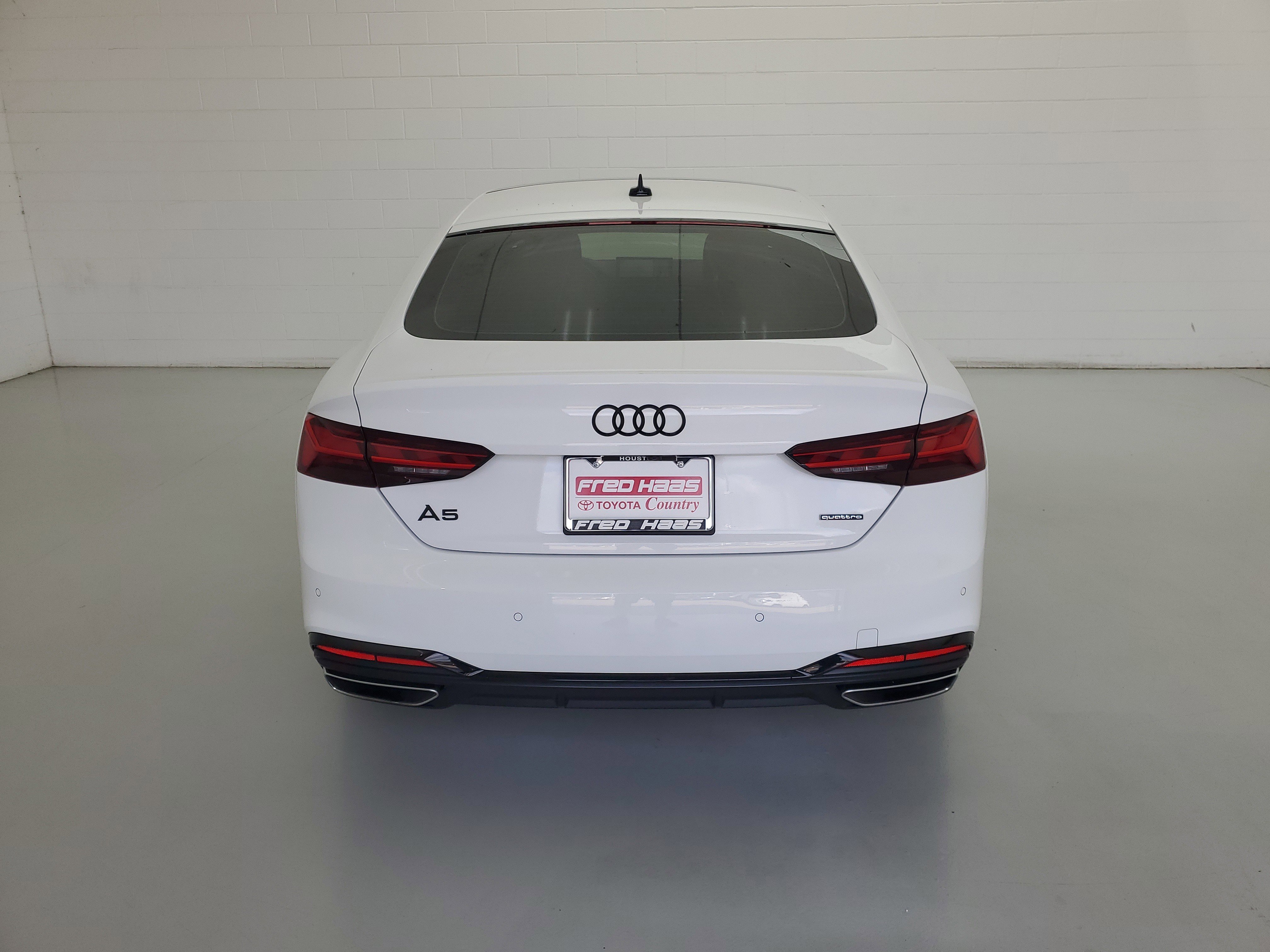 Used 2022 Ibis White Audi Premium Plus image 6