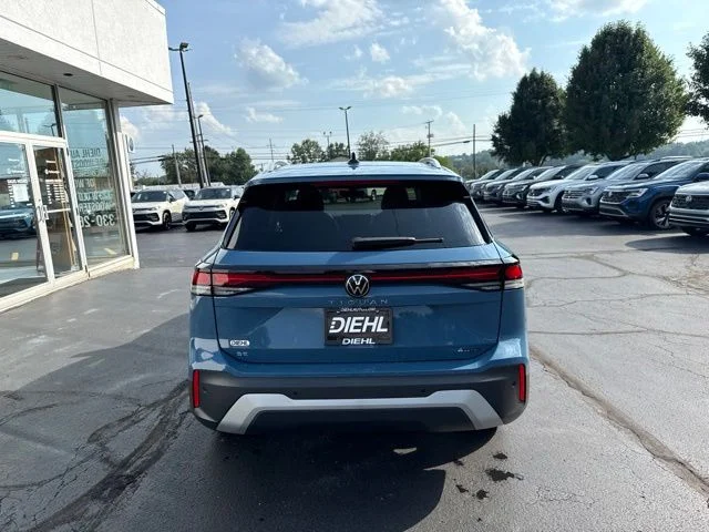 New 2026 Monterey Blue Pearl Volkswagen SE image 6