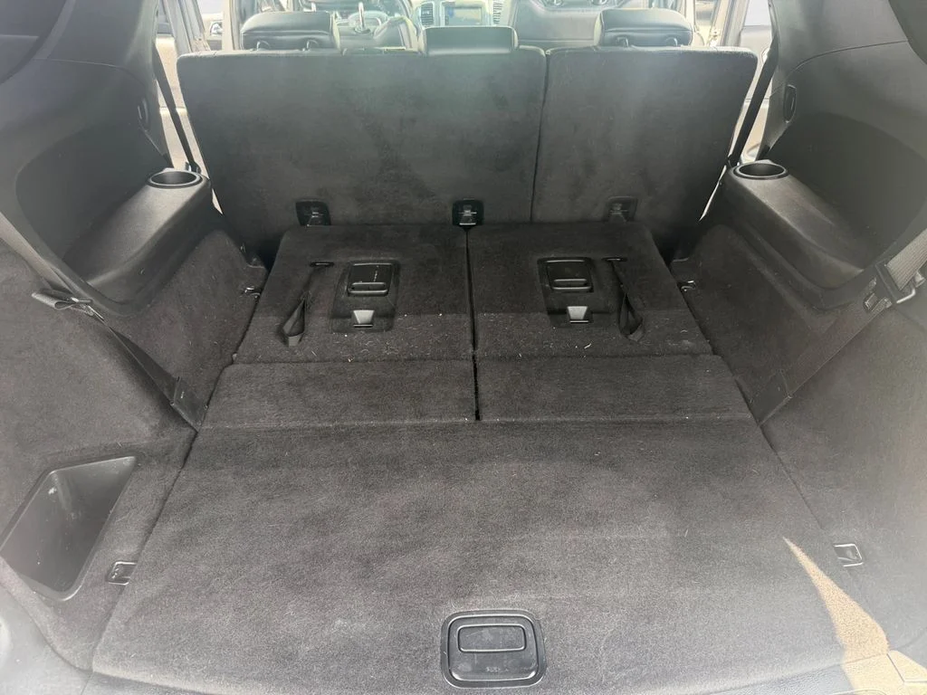 Used 2015 Silver Dodge R/T image 13