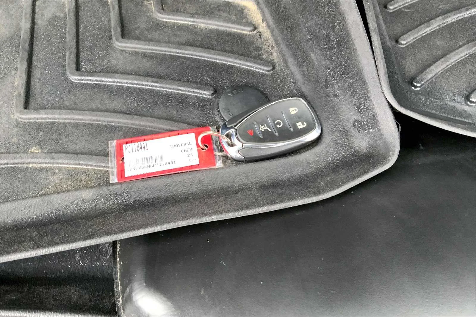 Used 2023 Mosaic Black Metallic Chevrolet LT Cloth image 14