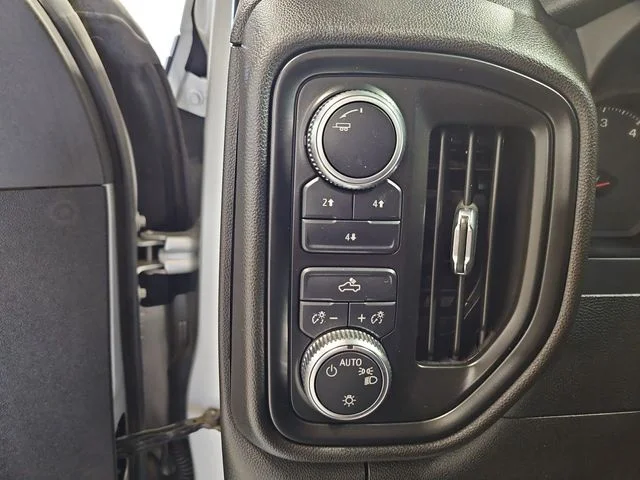 Used 2022 Silver GMC Pro image 22