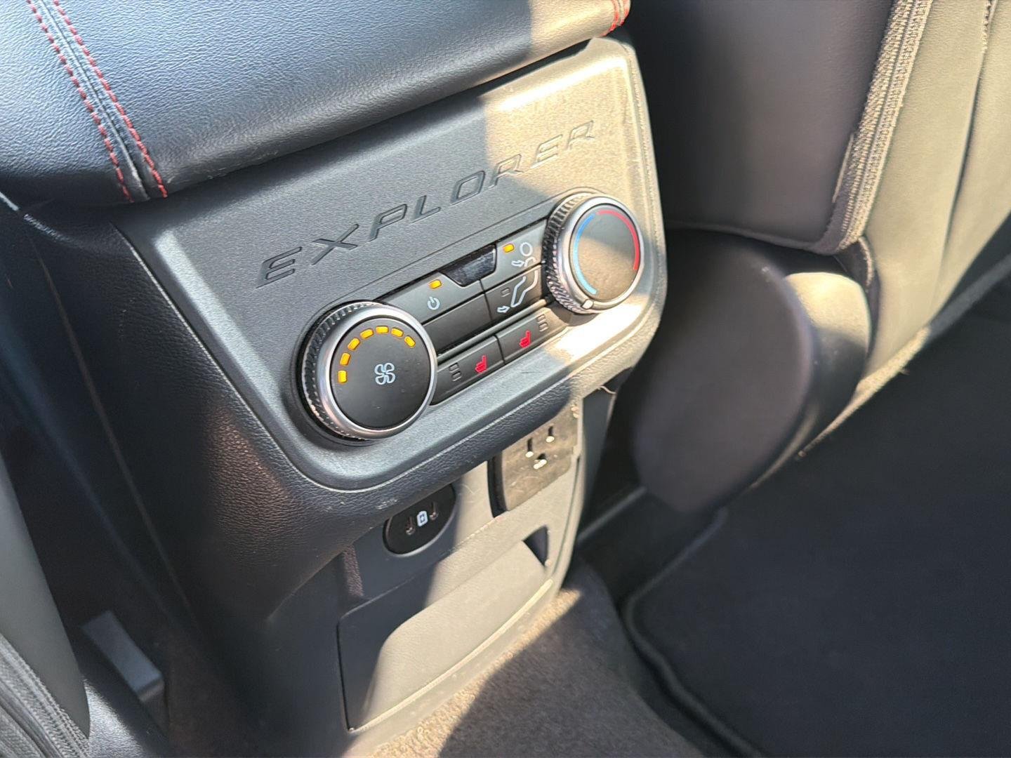 Used 2025 Star White Metallic Tri-Coat Ford ST image 12