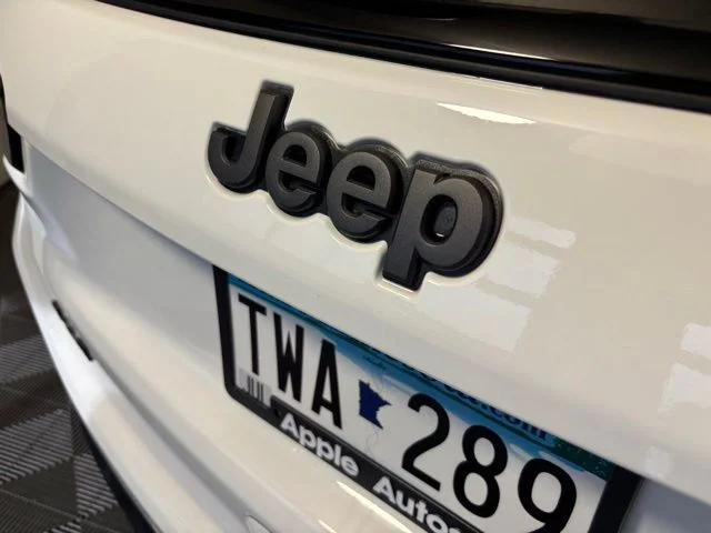 New 2026 White/off-white Jeep Limited image 7