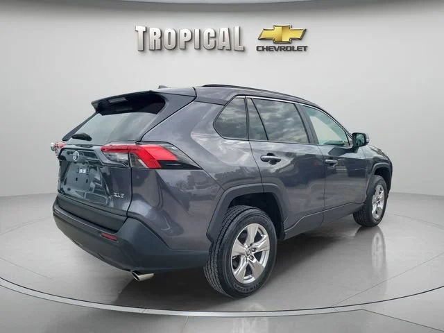 Used 2023 Gray Toyota XLE image 5