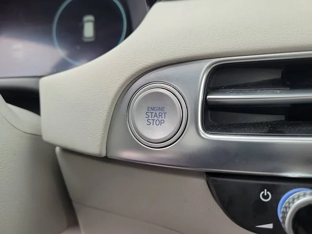 Used 2024 Gray Hyundai Calligraphy image 33