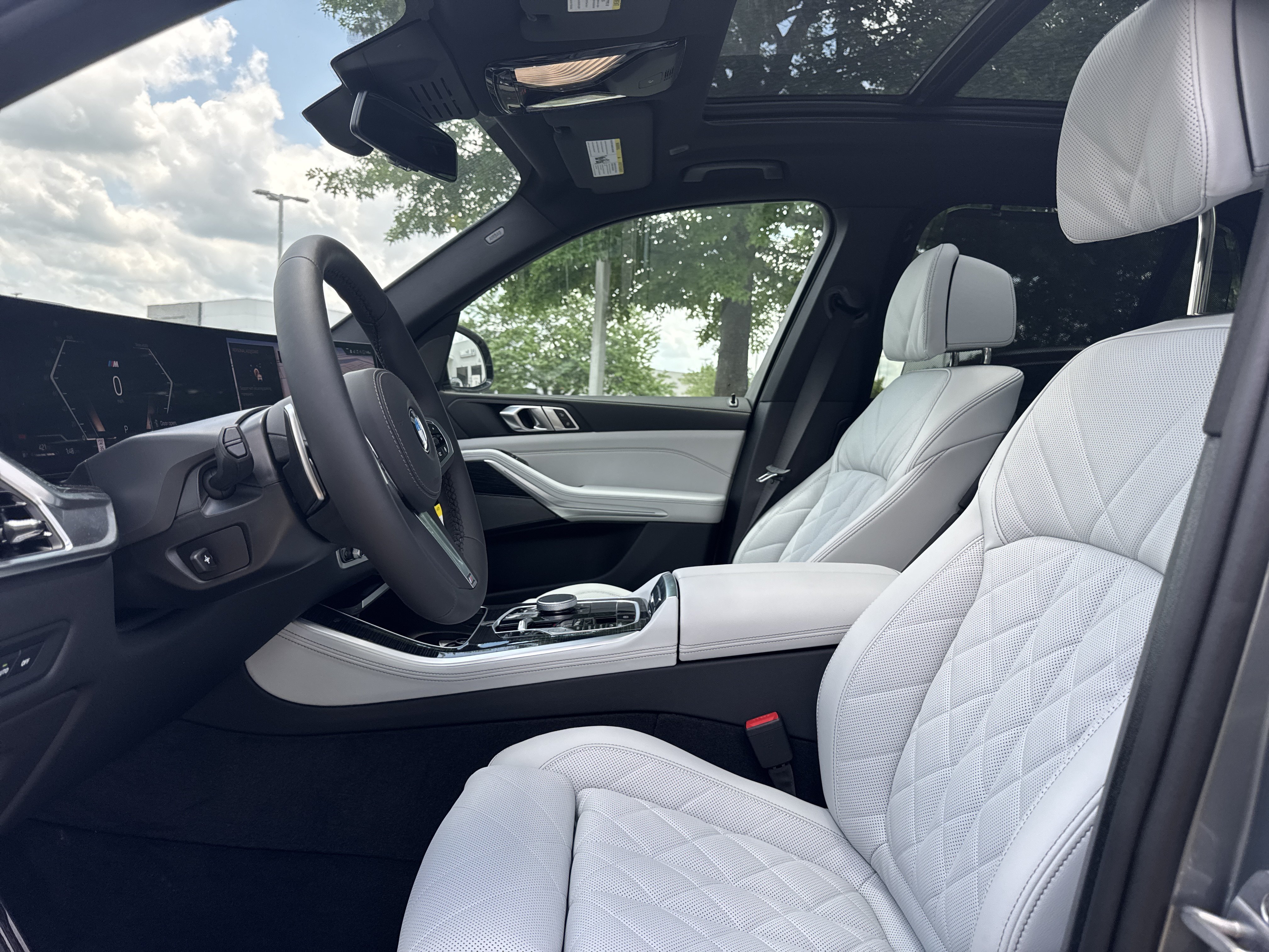 New 2026 SKYSCRAPER GREY BMW xDrive40i image 10