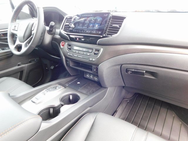 New 2026 Radiant Red Metallic II Honda TrailSport image 24