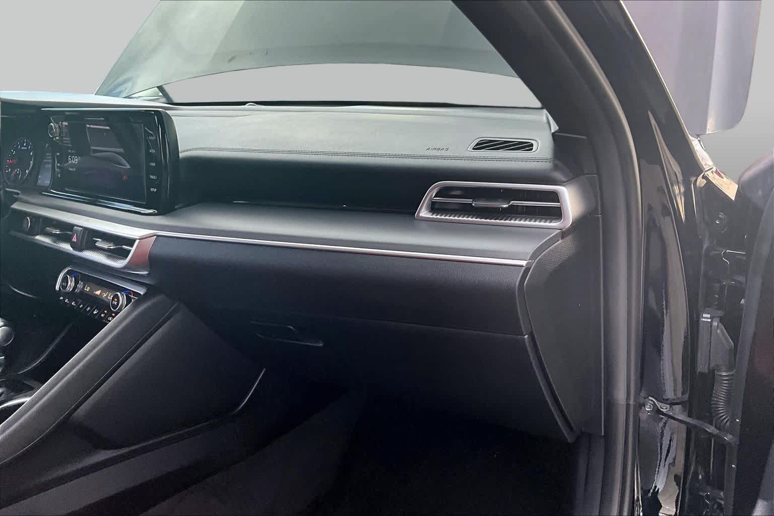 Used 2024 Ebony Black Kia GT-Line image 17