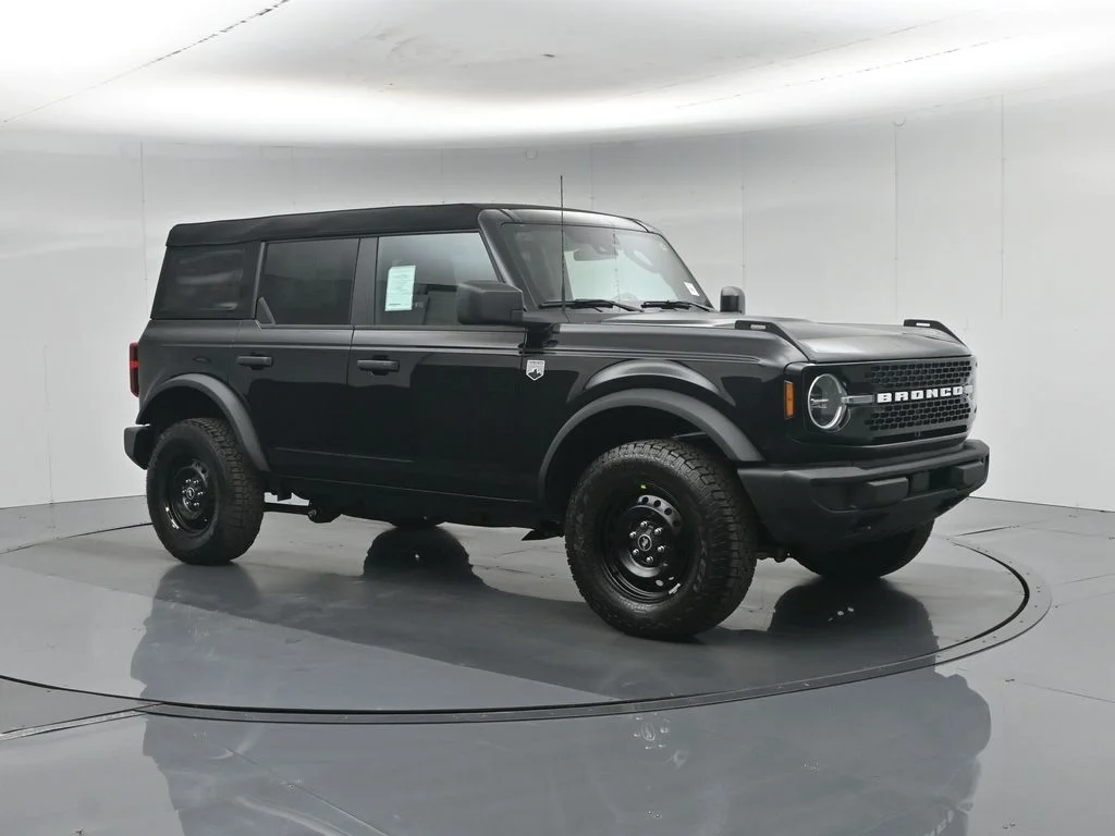 New 2026 Shadow Black Ford Big Bend image 23