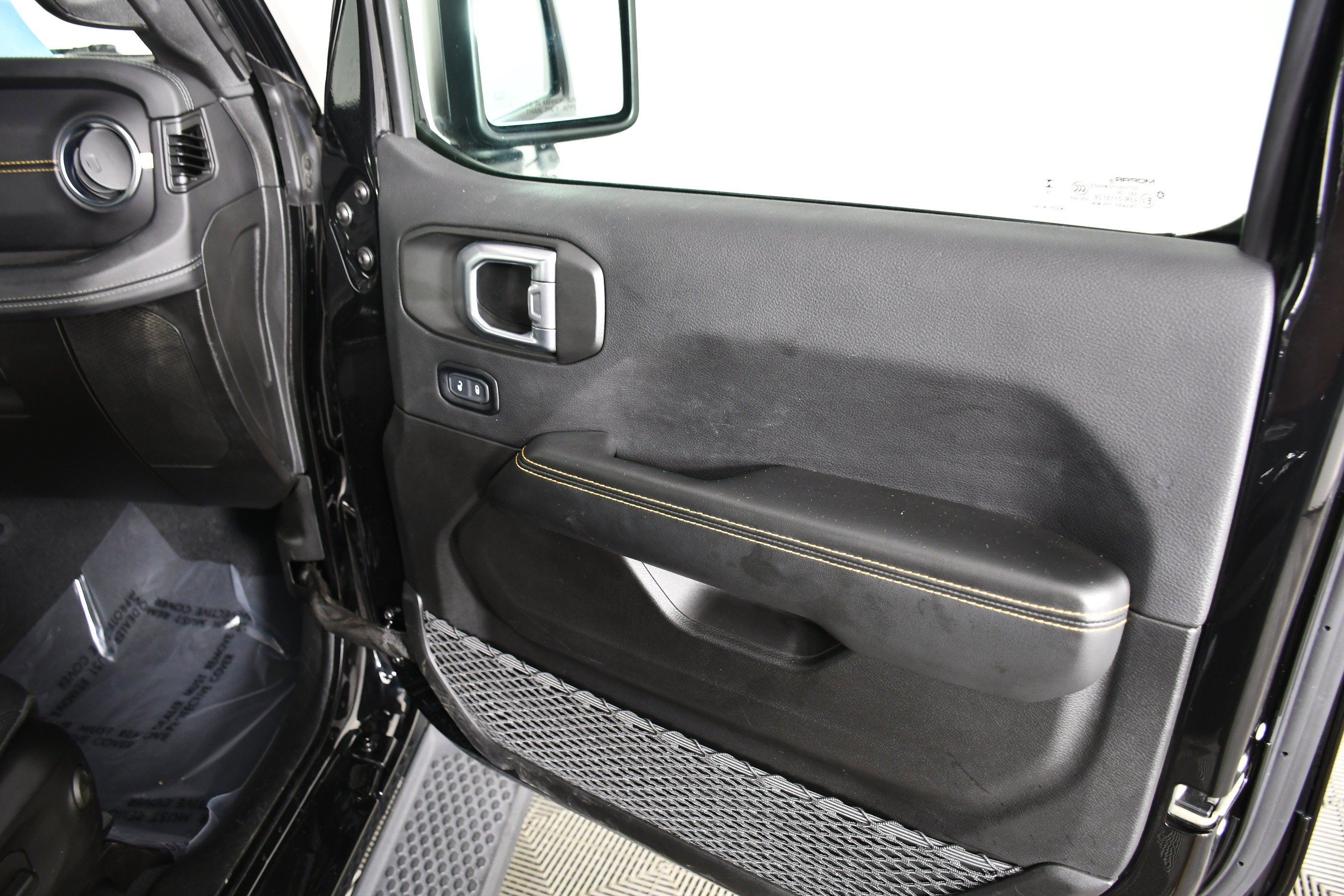 Used 2024 Black Clearcoat Jeep Sahara image 40