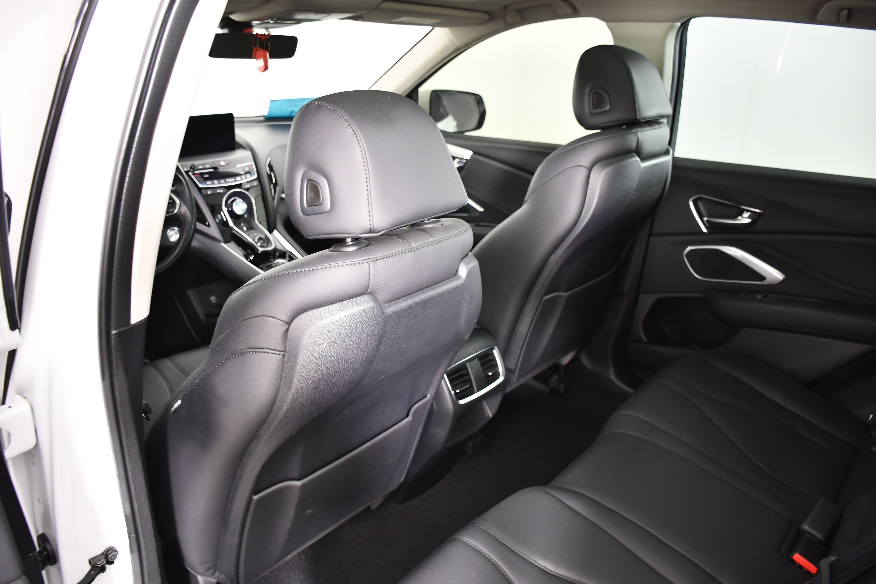 Used 2023 Platinum White Pearl Acura Base image 47